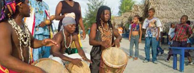 pueblo garifuna cayos cochinos honduras